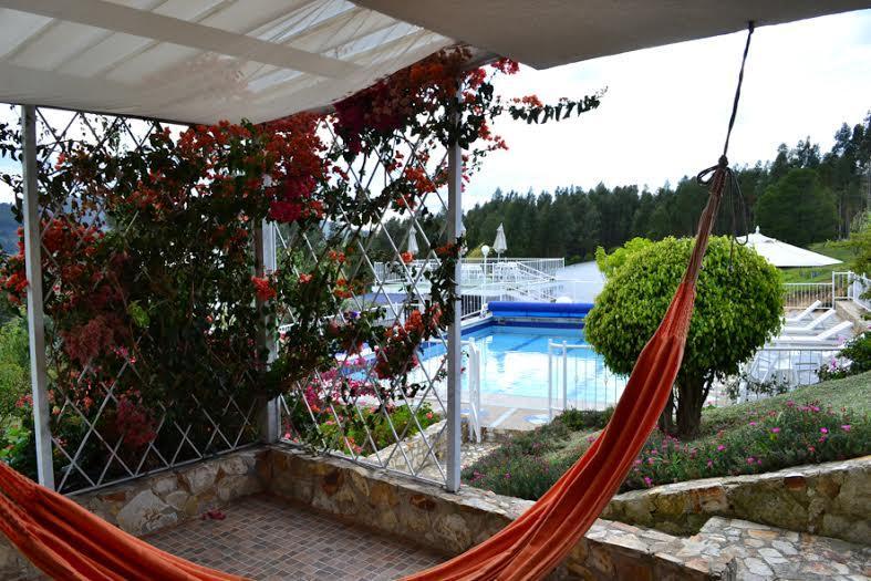 Miravalle Suites Paipa Exterior foto